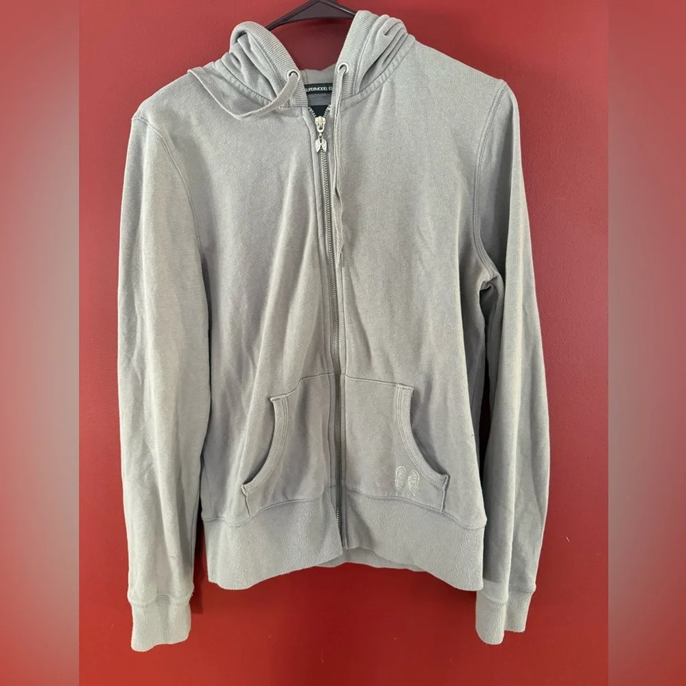 Victoria Secret Fashion Show Angel hoodie. Excellent condition. Size M. - Picture 2 of 3